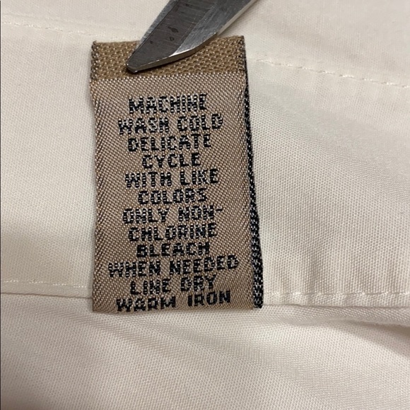 i.e. White Button-Up Blouse w/Cuff Sleeves  -14 - Picture 12 of 14